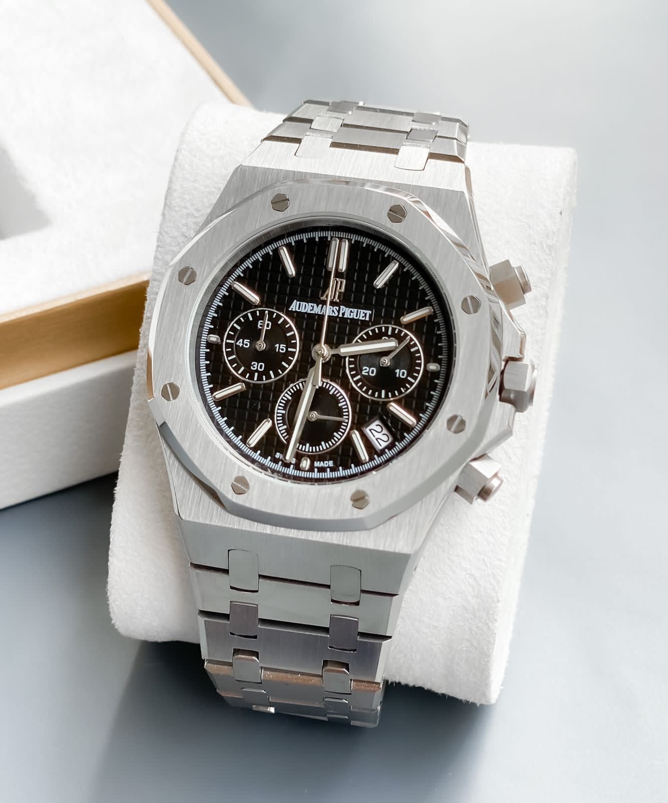 Audemars Piguet Royal Oak Chronograph (Stainless Steel with Black Grande Tapisserie Dial) Hover