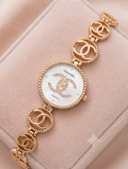 Chanel CC Logo Gold-Tone Crystal Link Bracelet Watch Gallery