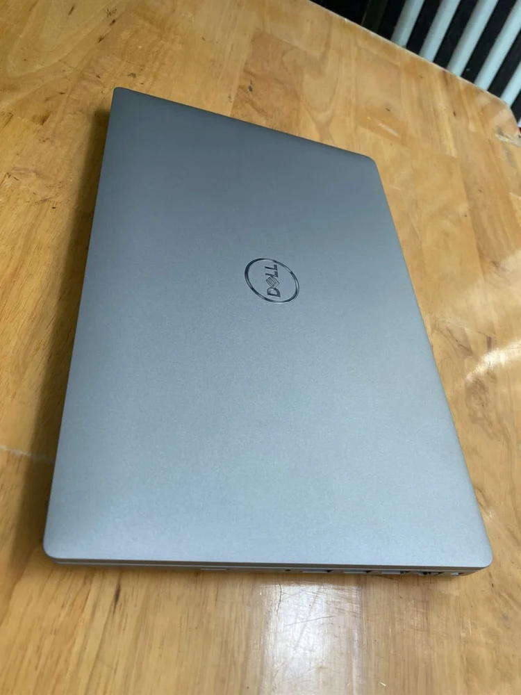 Dell Latitude 5420 (Slim) - i5 11th Gen Gallery