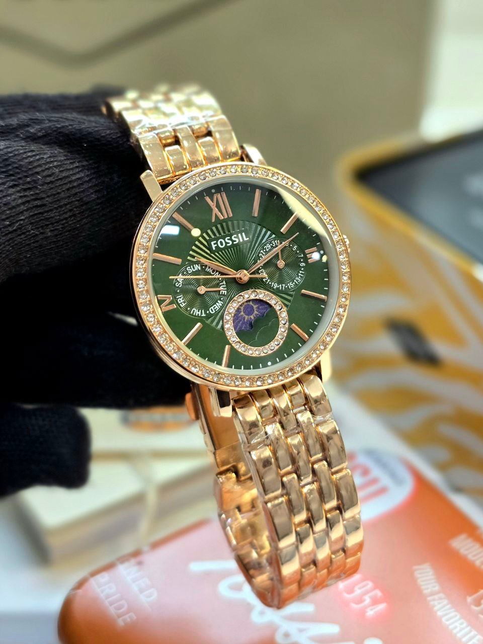 Fossil Jacqueline Multifunction / Carlie Women's Watch (Rose Gold-Tone Stainless Steel Case with Crystal Bezel, Green Sunburst Dial, Sub-dials, and Multi-Row Link Bracelet) Gallery