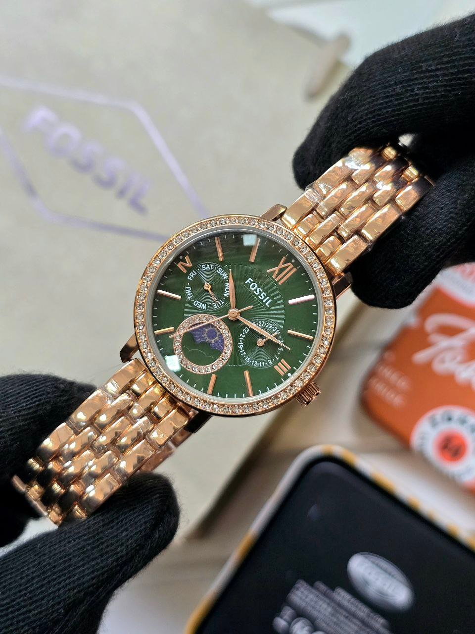 Fossil Jacqueline Multifunction / Carlie Women's Watch (Rose Gold-Tone Stainless Steel Case with Crystal Bezel, Green Sunburst Dial, Sub-dials, and Multi-Row Link Bracelet) Gallery