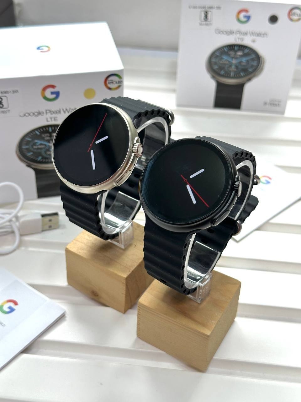 Google Pixel SmartWatch Gallery