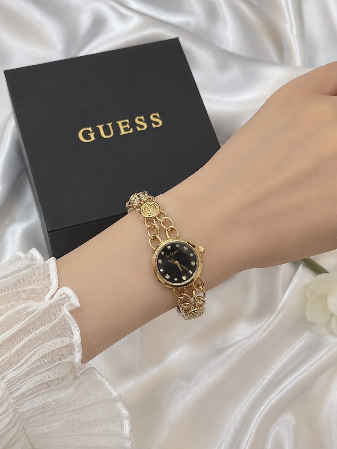 Guess Rose Gold-Tone Women's Jewelry Bracelet Watch Gallery