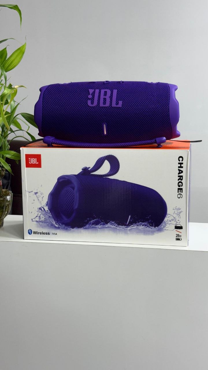 JBL Charge 6 Gallery