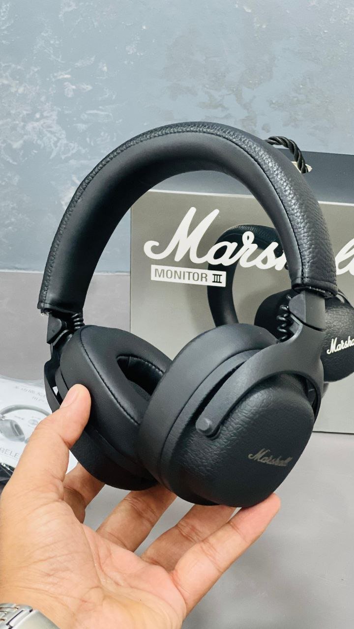 Marshall Monitor III A.N.C. (Wireless Over-Ear Headphones) Gallery