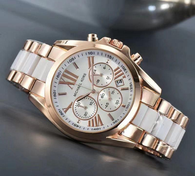 Michael Kors Bradshaw Chronograph Fashion Watch Gallery