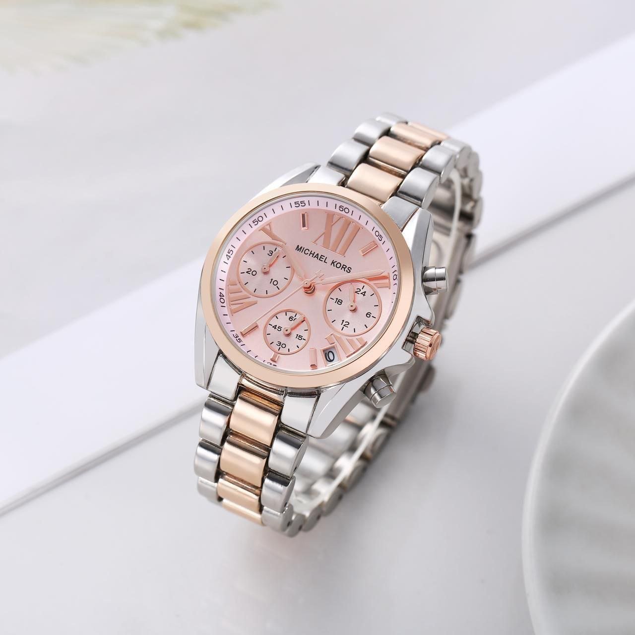 Michael Kors Bradshaw Chronograph Fashion Watch Gallery