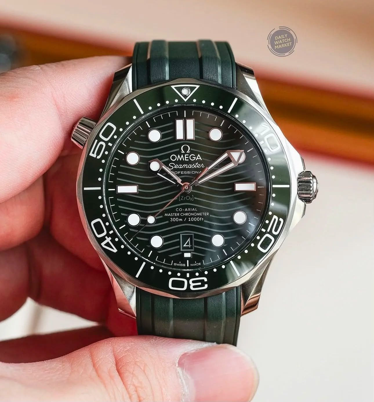Omega Seamaster Diver 300M Co-Axial Master Chronometer Hover