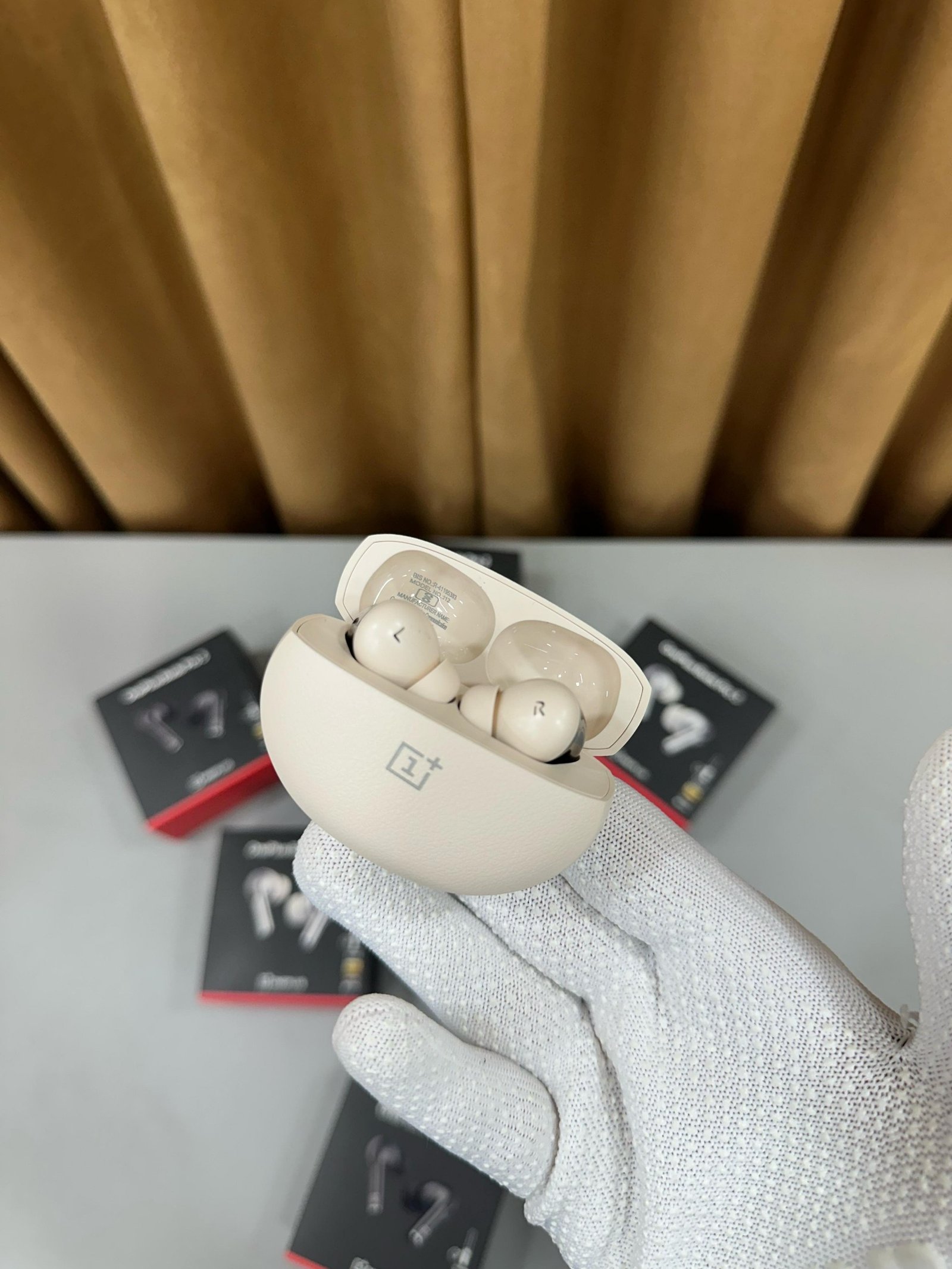 OnePlus Buds Pro 3 Headphones Hover