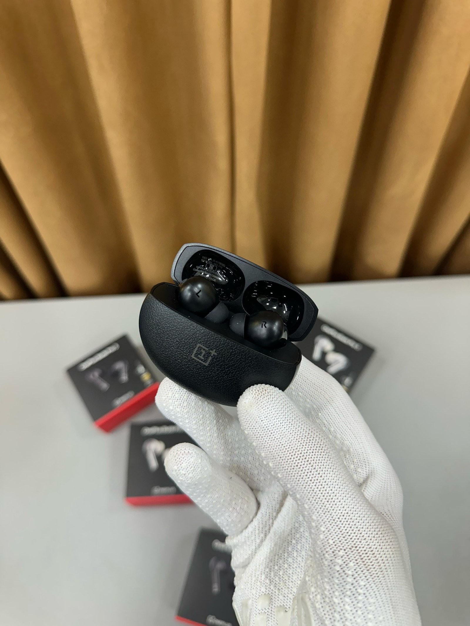 OnePlus Buds Pro 3 Headphones Gallery