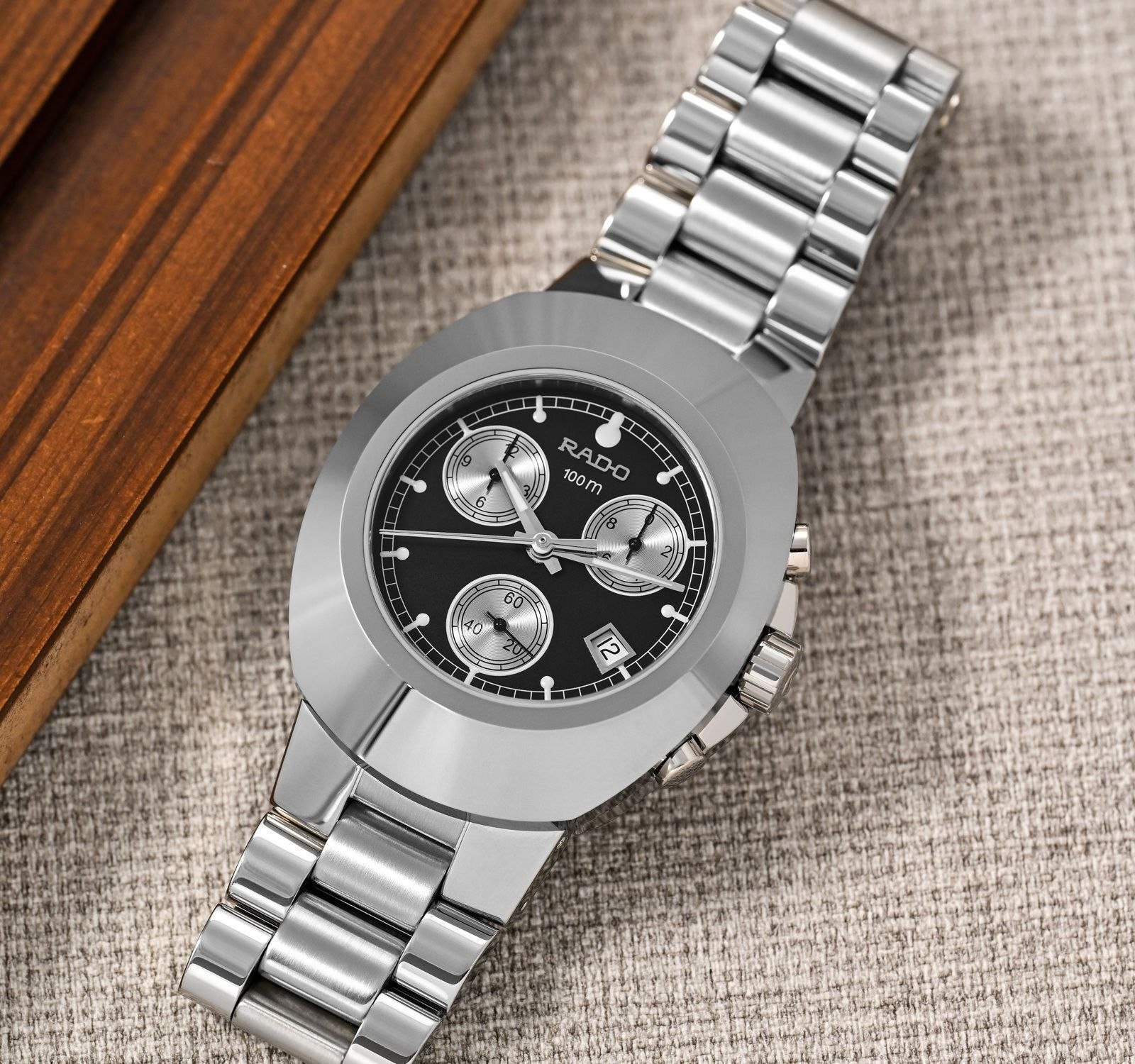 Rado DiaStar Original Chronograph (Silver & Black Dial with Faceted Bezel) — Model Variant Rado DiaStar Chronograph Steel Series Hover