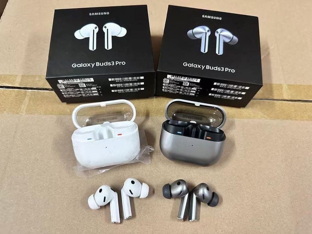 SAMSUNG GALAXY BUDS 3 PRO Gallery