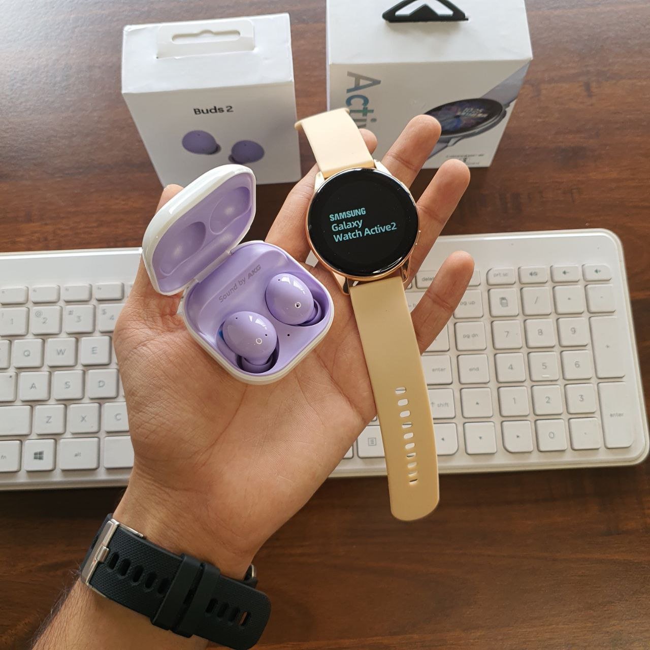 Samsung Galaxy Watch Active 2 Gallery
