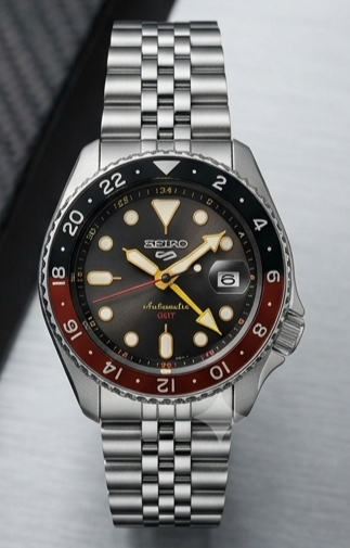 Seiko 5 Sports GMT Automatic Watch Series Gallery