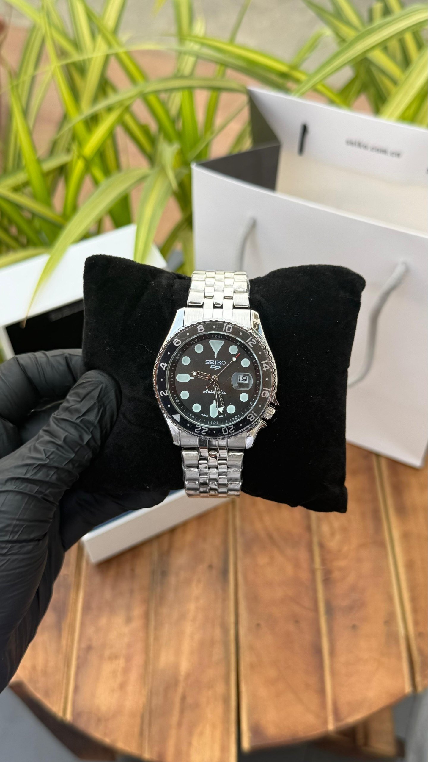 Seiko 5 Sports GMT Automatic Watch (SSK Series) Gallery