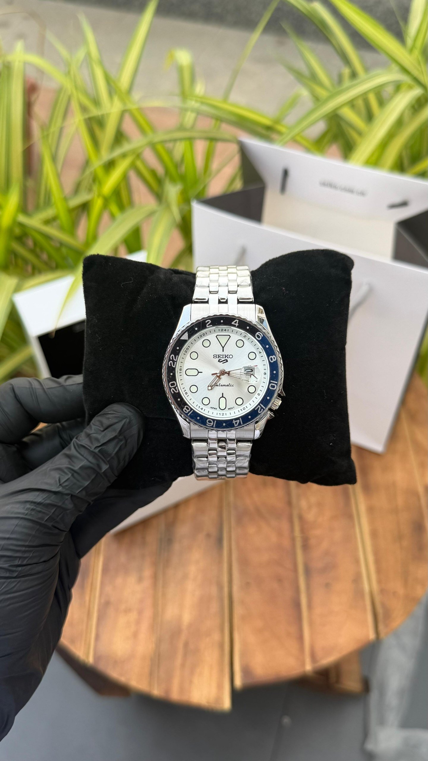 Seiko 5 Sports GMT Automatic Watch (SSK Series) Gallery