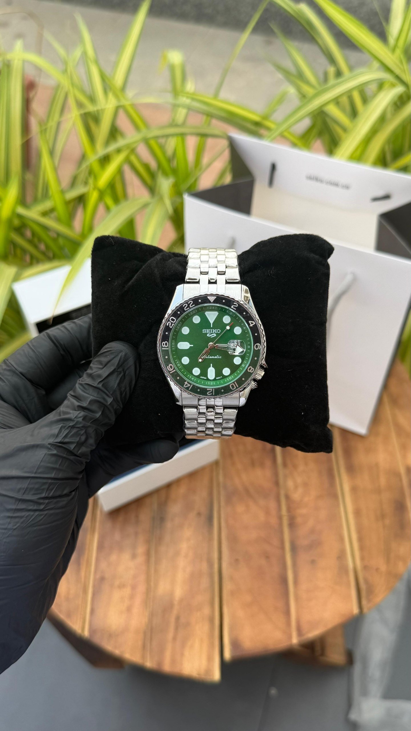 Seiko 5 Sports GMT Automatic Watch (SSK Series) Gallery