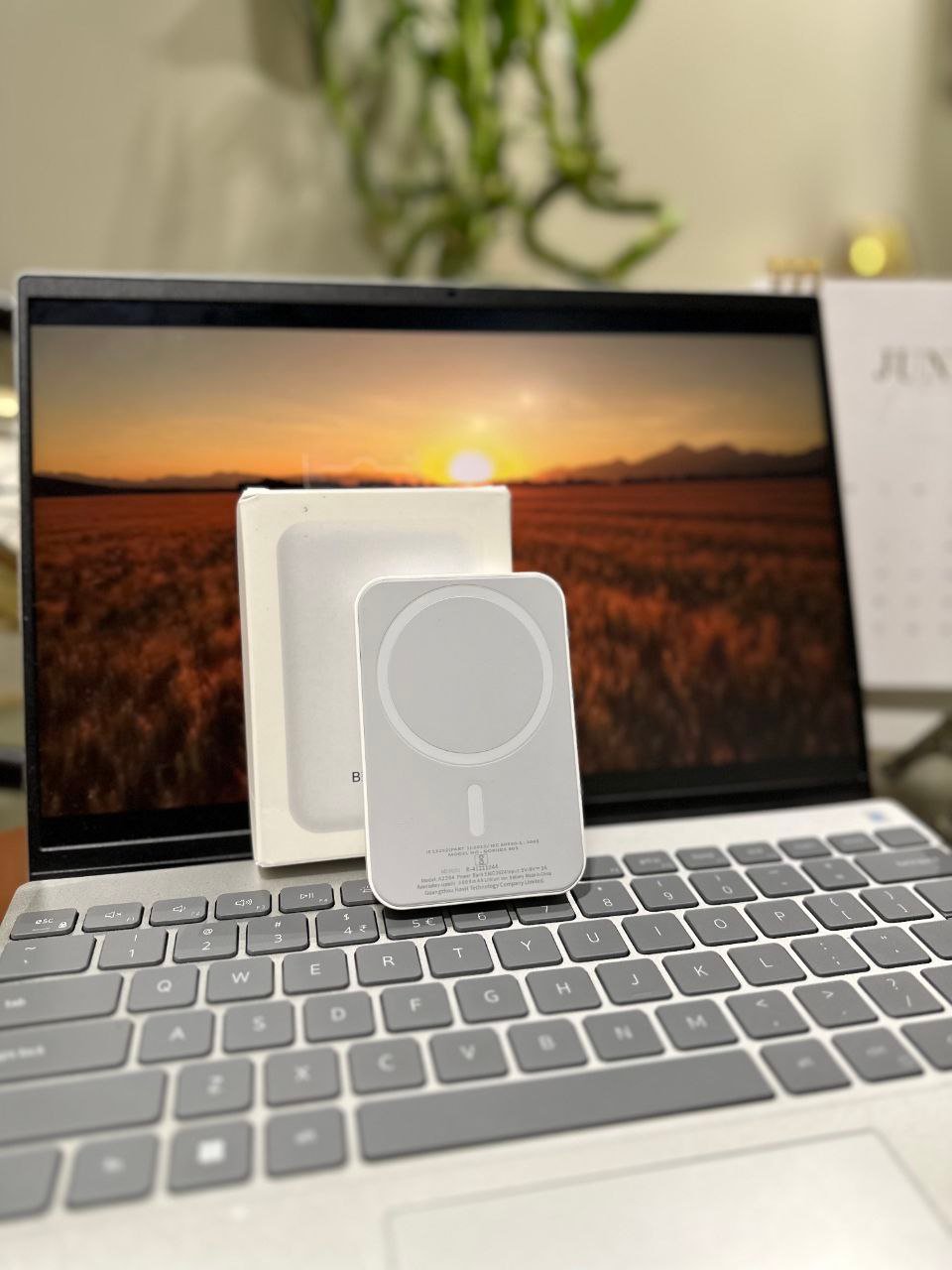 Apple MagSafe Battery Pack