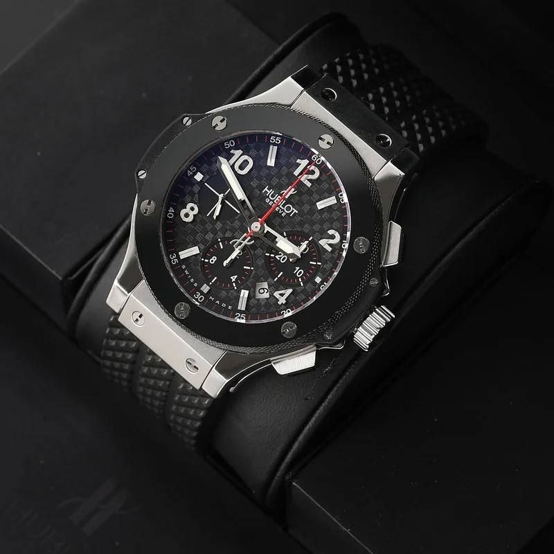 Hublot Big Bang Chronograph Steel Ceramic (Stainless Steel Case with Black Ceramic Bezel, Carbon-Effect Dial, Arabic Numerals, and Black Structured Rubber Strap)