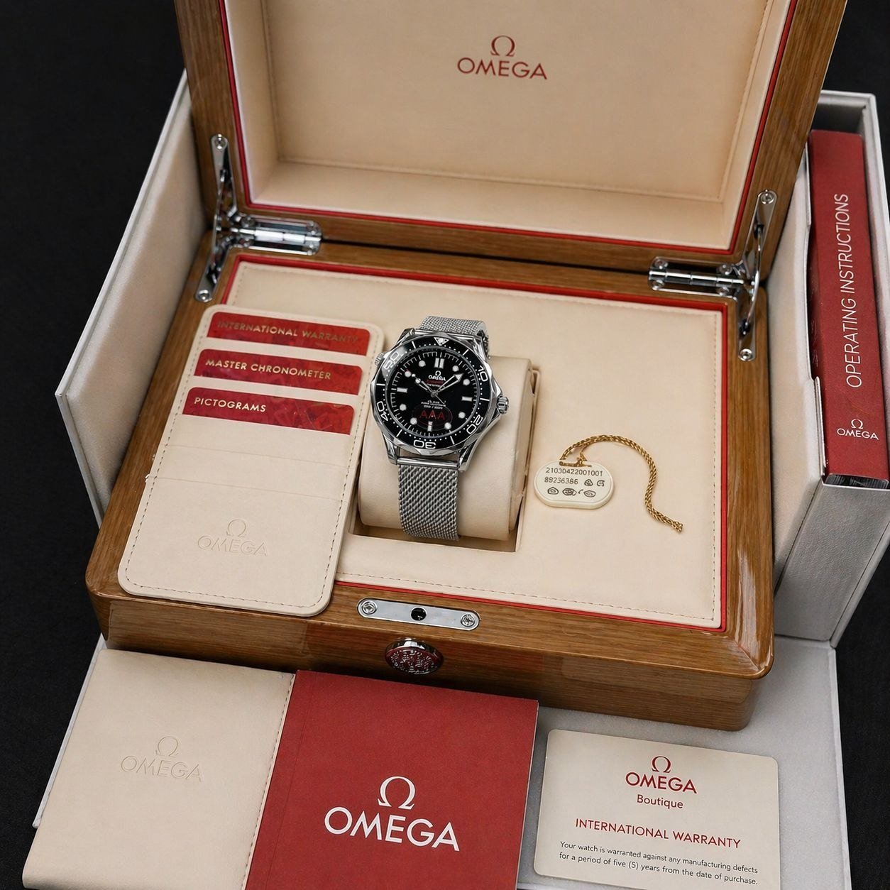 OMEGA Seamaster Diver 300M Co-Axial Master Chronometer 42 mm