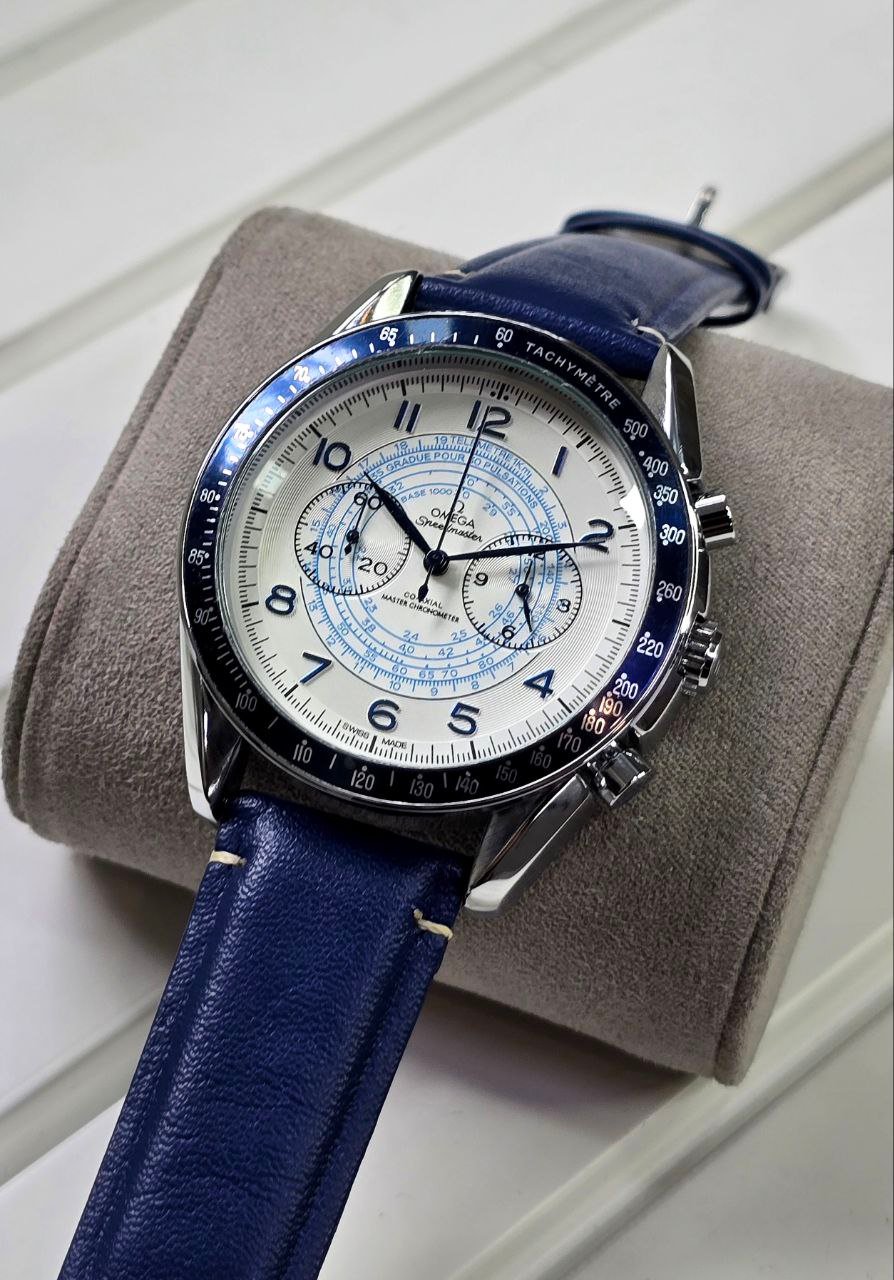 Omega Speedmaster Chronoscope Co-Axial Master Chronometer Chronograph — Stainless Steel Case with Silvery-White Dial, Blue Accents, Blue Bezel, and Blue Leather Strap
