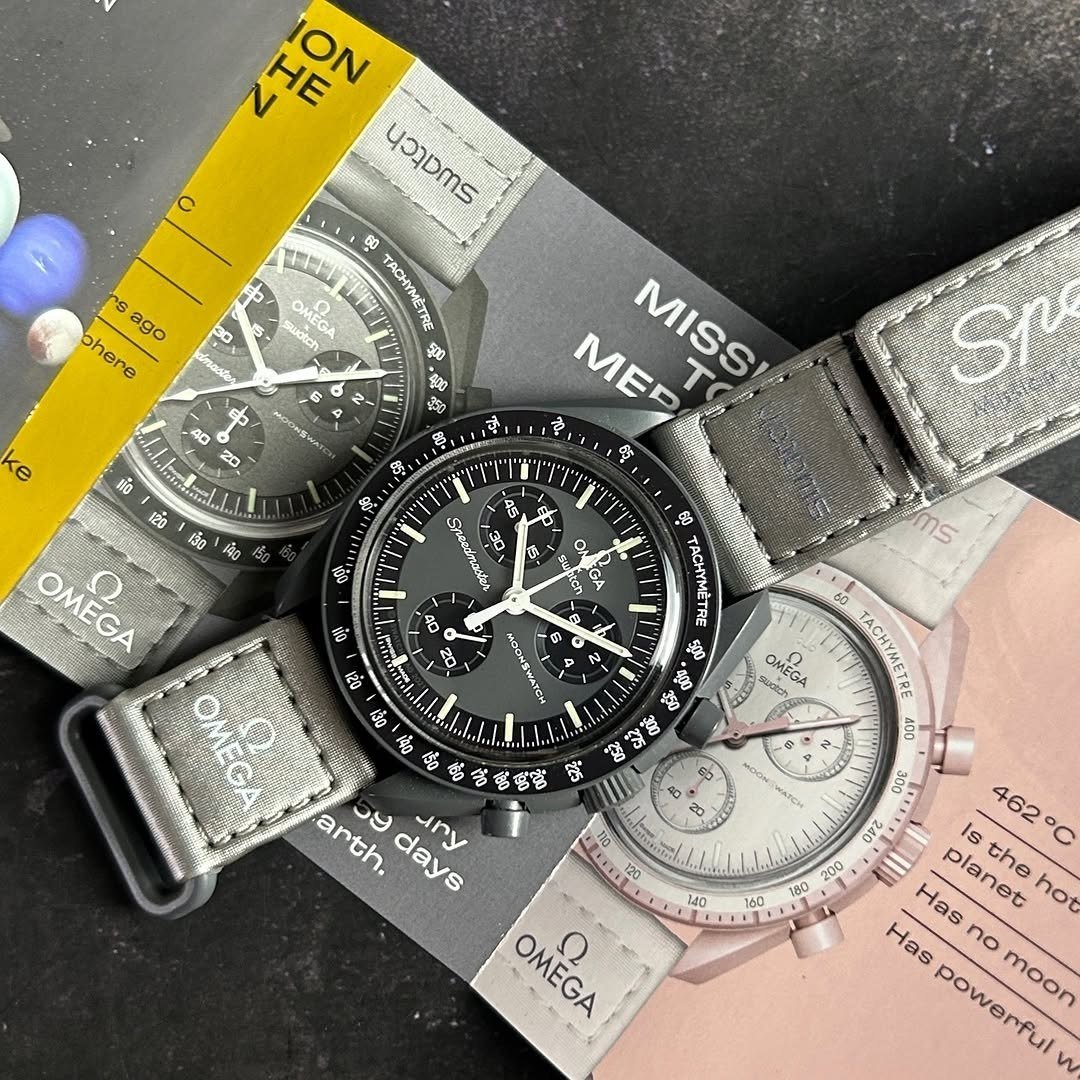 OMEGA x Swatch Bioceramic MoonSwatch — Mission to the Moon — Model